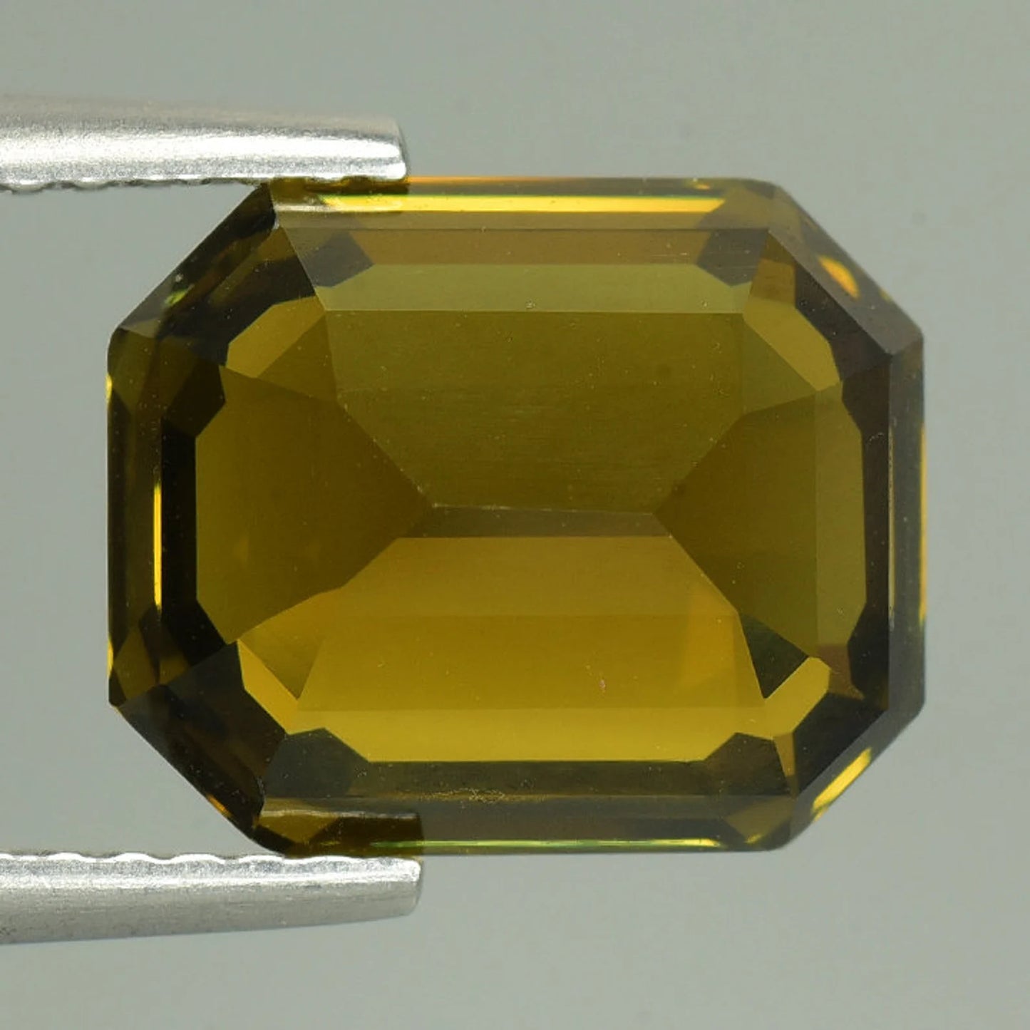 5.56 cts SPARKLING 100% Natural Brown Color Unheated Chrysoberyl (GIA)