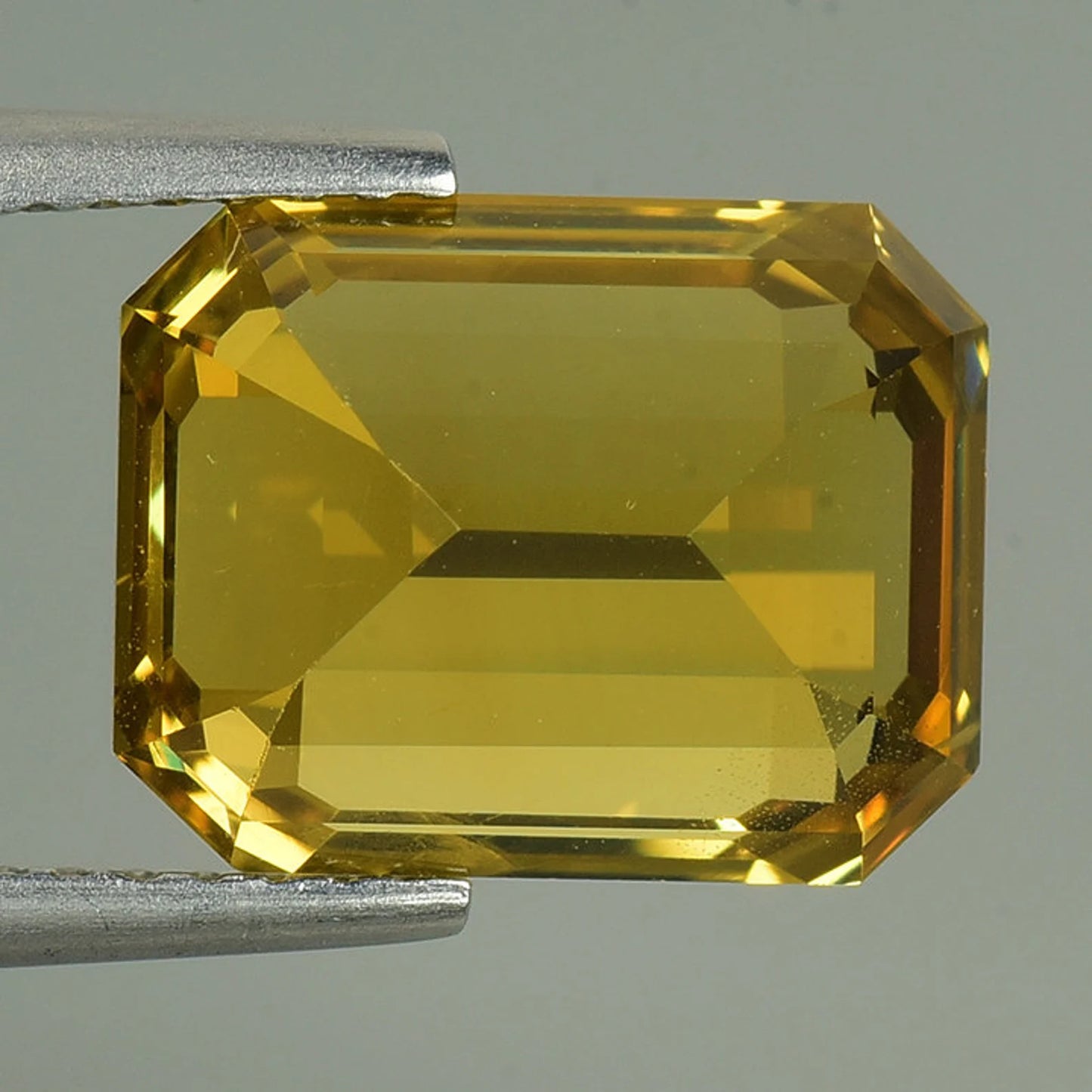 6.11 cts SPARKLING 100% Natural Yellow Color Unheated Chrysoberyl (GIA)