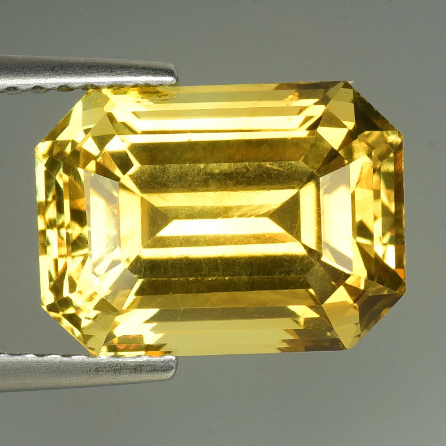 7.25 cts SPARKLING 100% Natural Yellow Color Unheated Chrysoberyl (GIA)