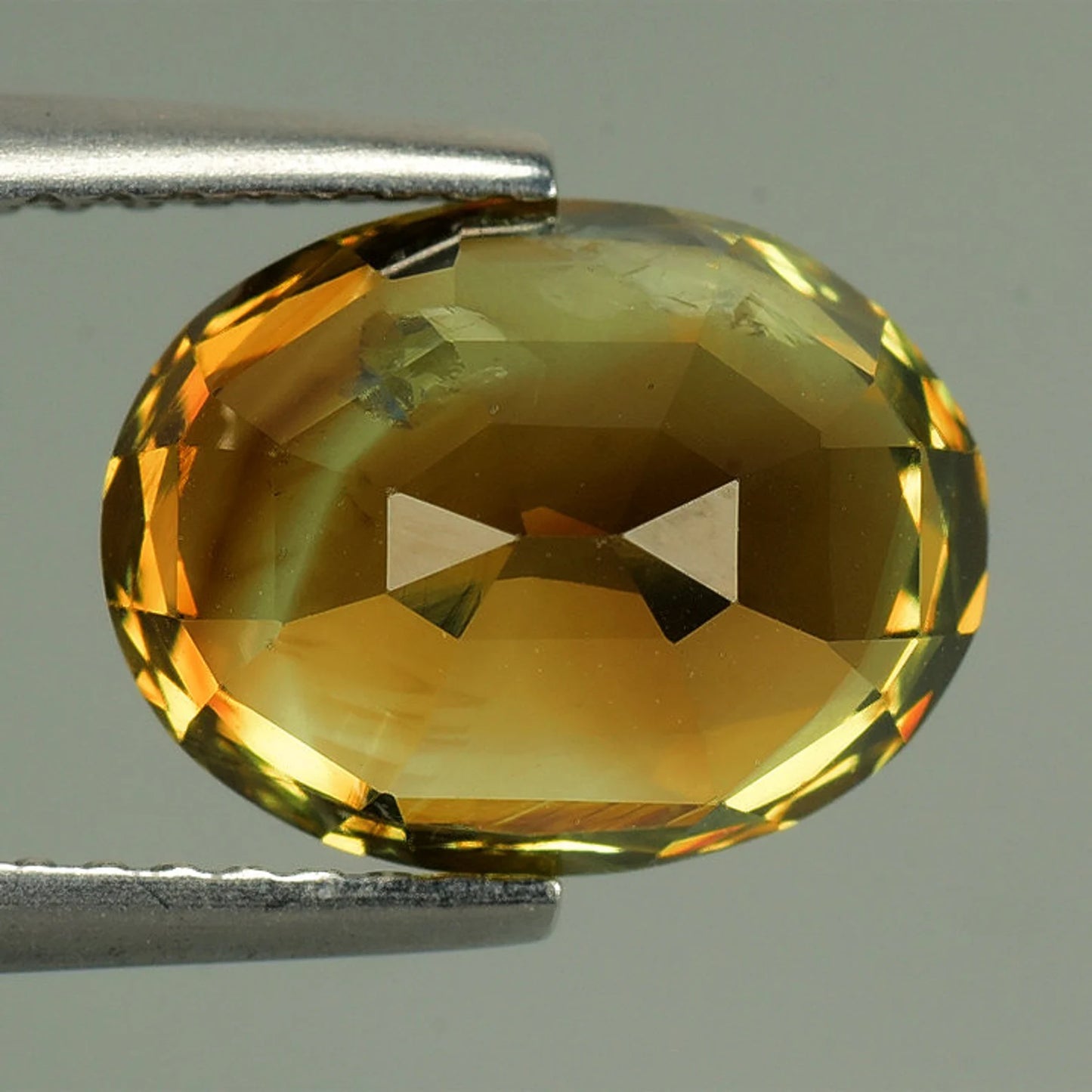 4.96 cts SPARKLING 100% Natural Brownish Orange Color Unheated Chrysoberyl (GIA)