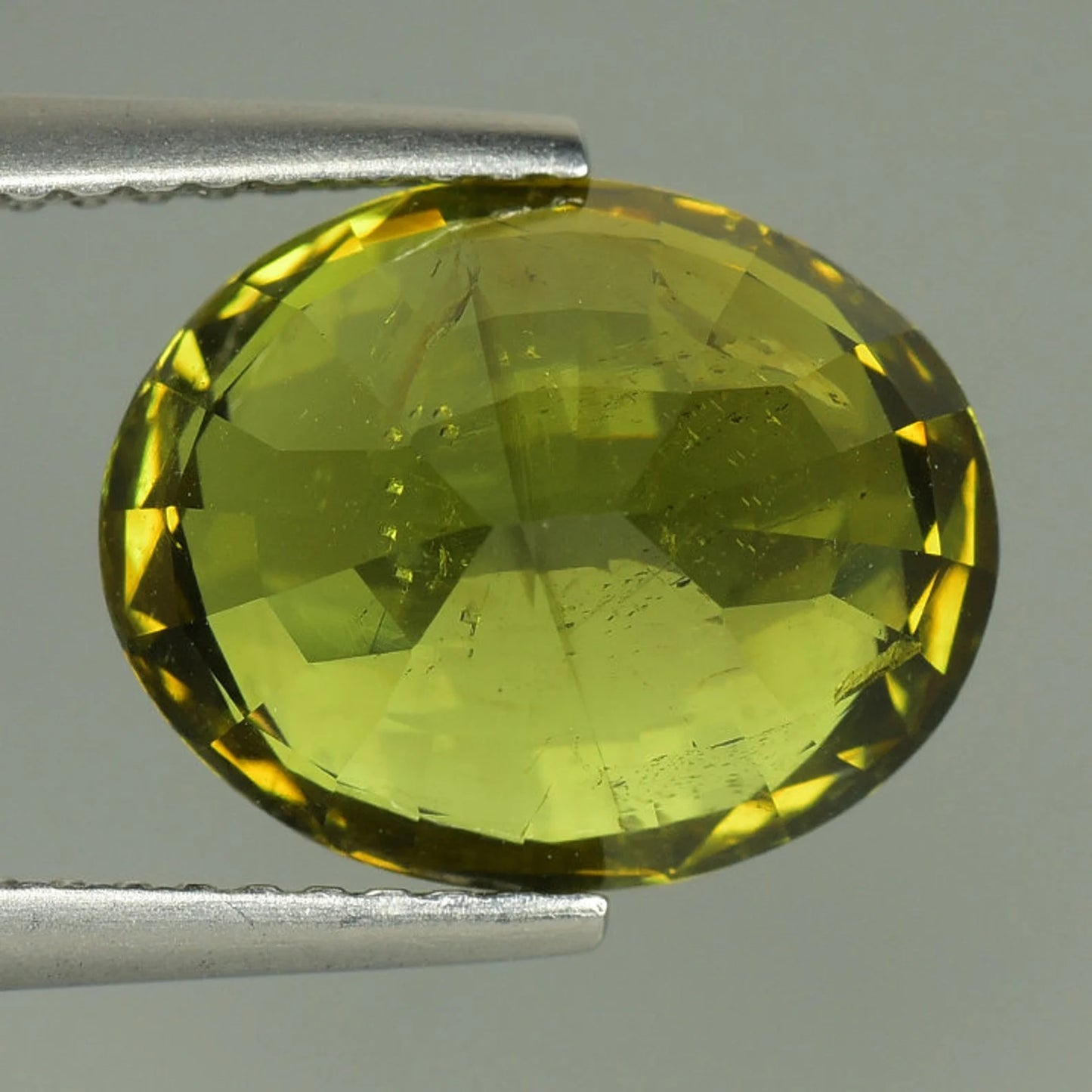 7.10 cts SPARKLING 100% Natural Green Yellow Color Unheated Chrysoberyl (GIA)