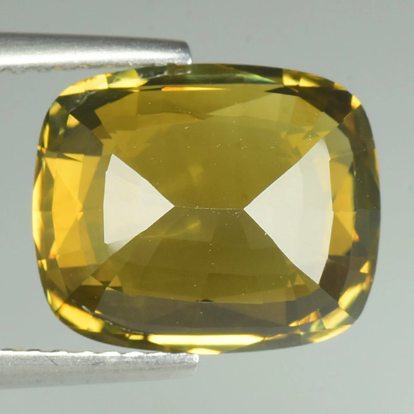 6.07 cts SPARKLING 100% Natural Brownish Greenish Yellow Color Unheated Chrysoberyl (GIA)